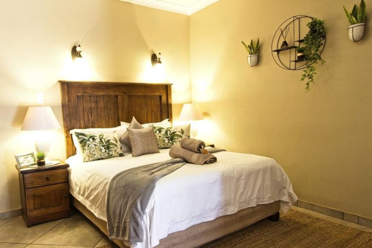 Miltons Guesthouse | Northam | Limpopo